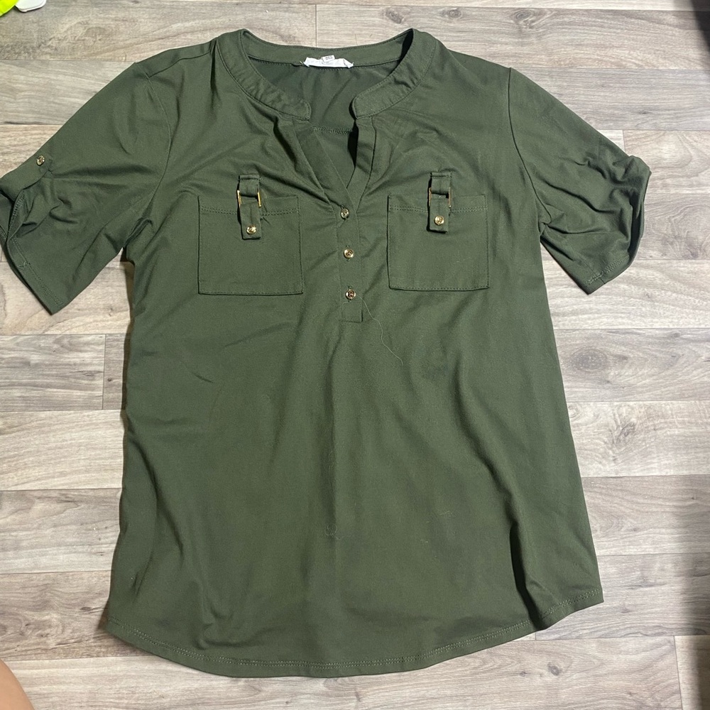 Perception Concept Green Short Sleeve Blouse